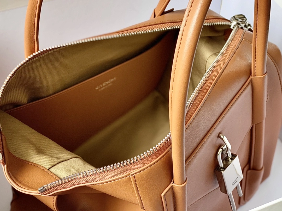 Givenchy Top Handle Bags Classic 71692