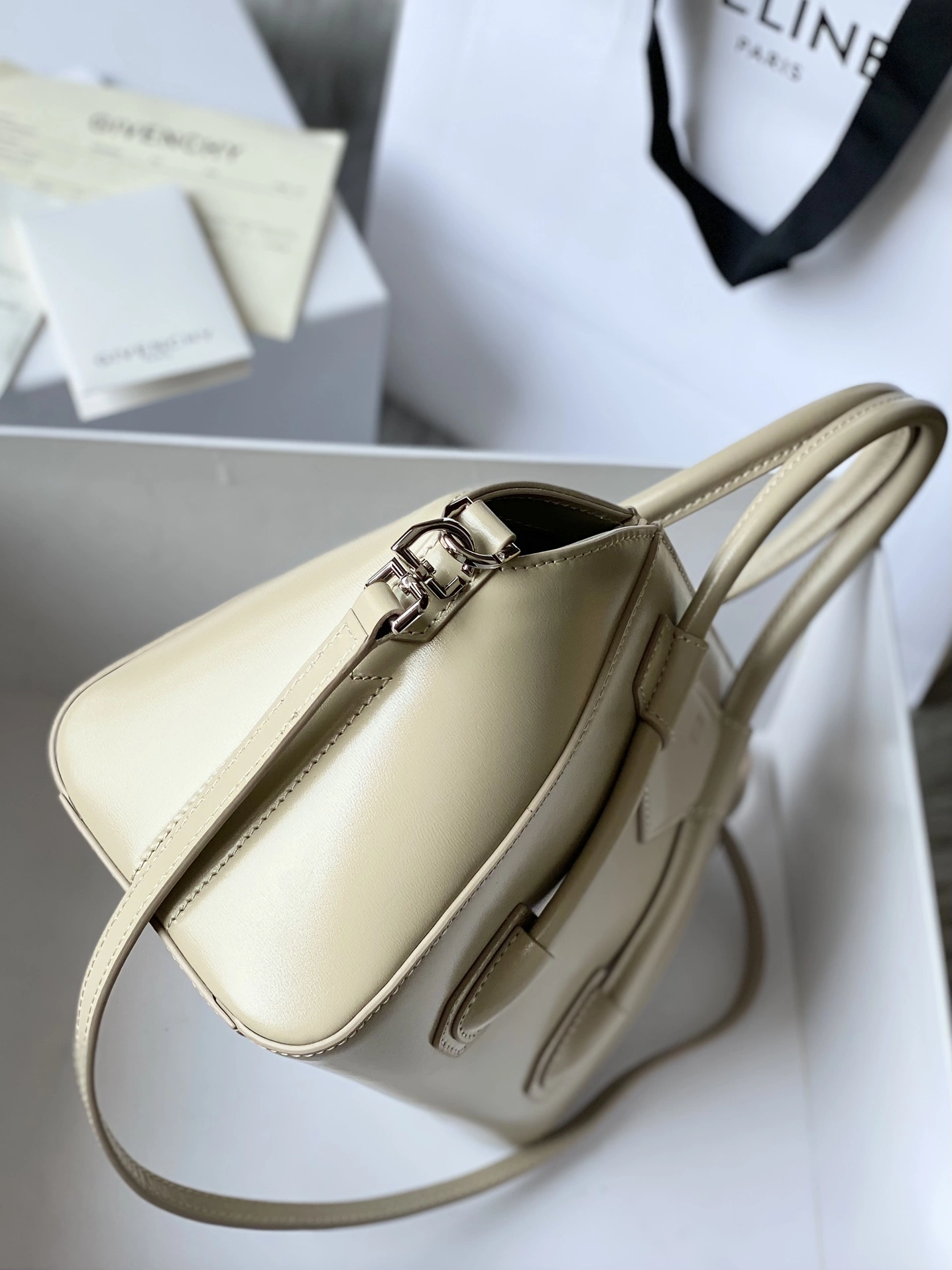 NewStyle Givenchy Top Handle Bags 71690