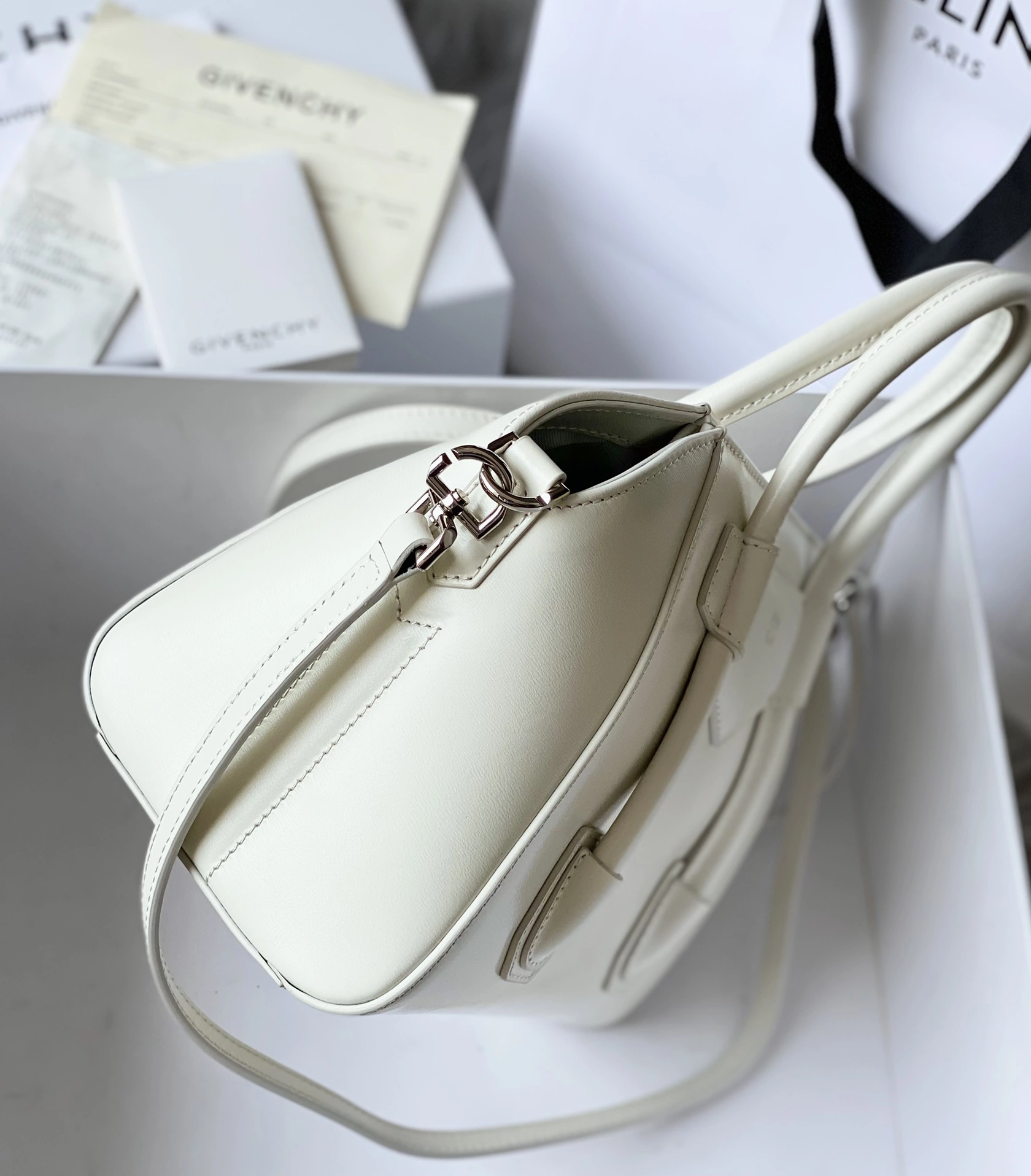 SoftTouch Givenchy Top Handle Bags 71698