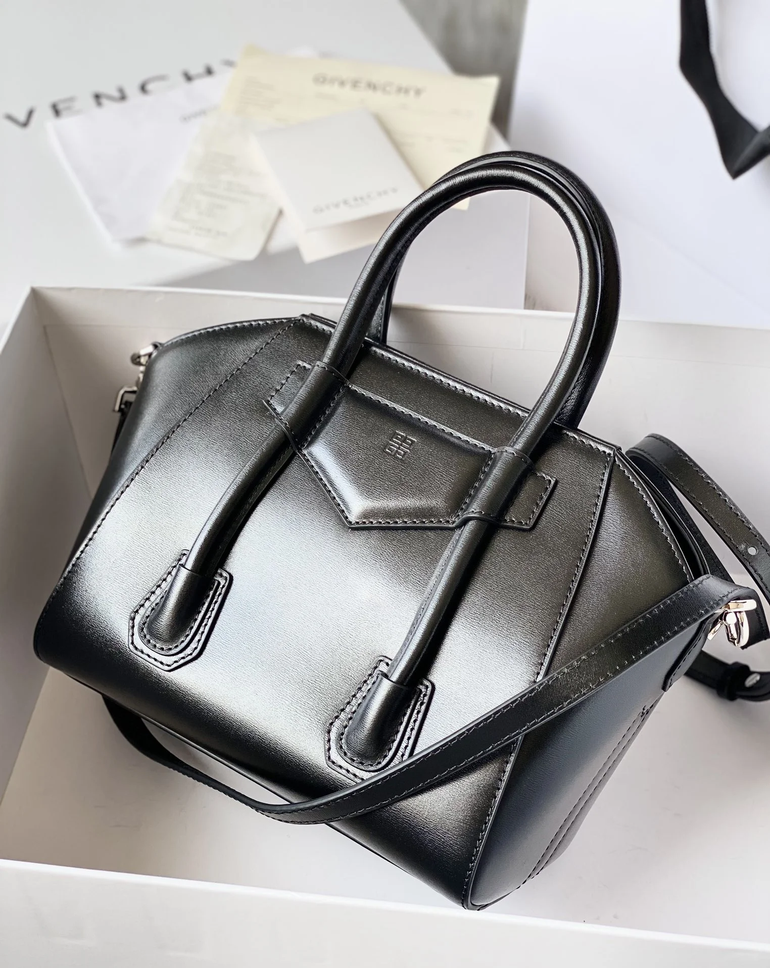 UrbanStyle Givenchy Top Handle Bags 37706