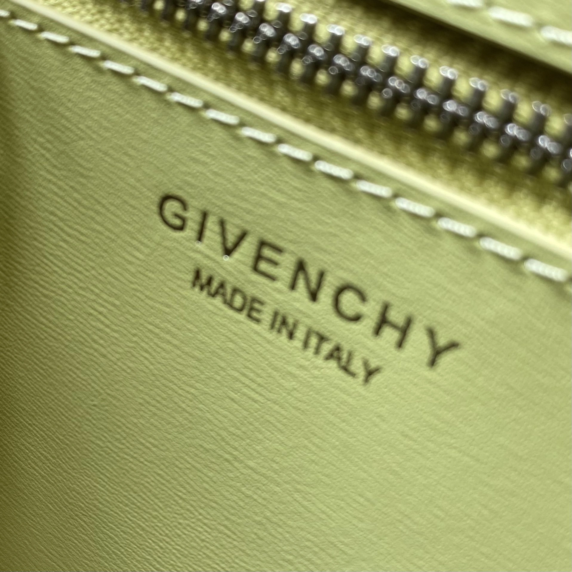 Soft Givenchy Top Handle Bags 71702