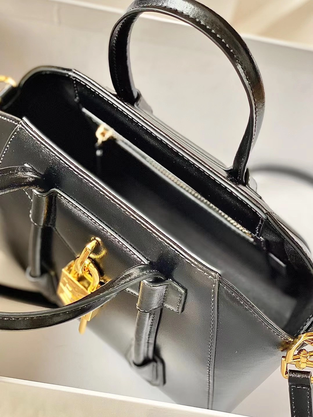 WaterResistant Givenchy Top Handle Bags 71700