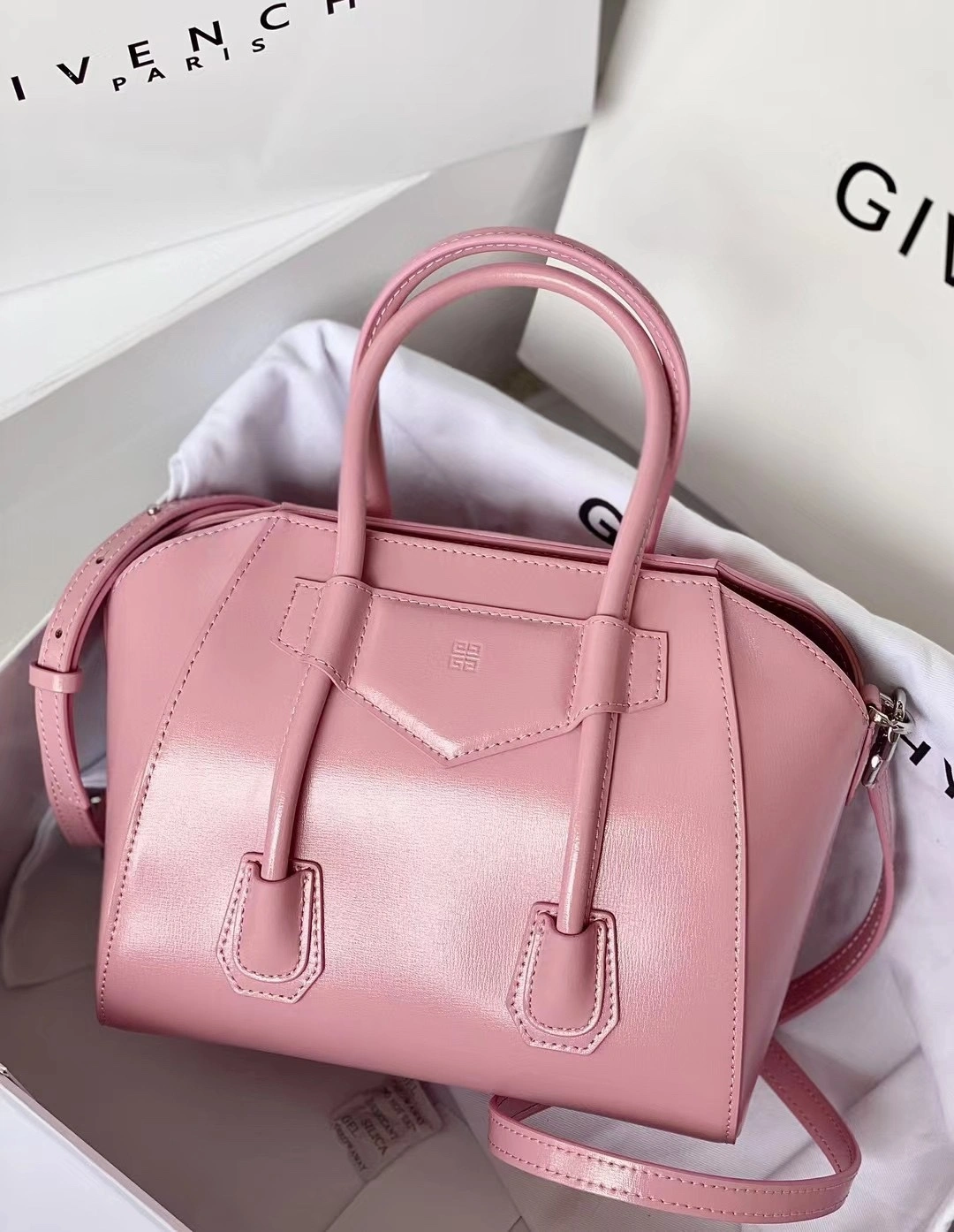 Givenchy Top Handle Bags Snug 71689