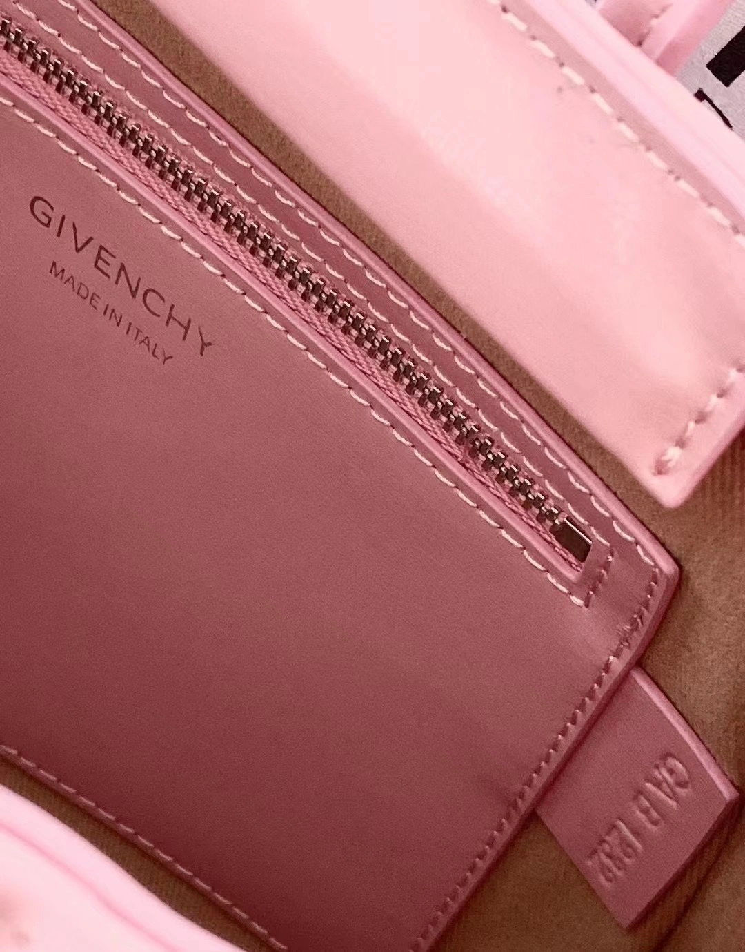 Givenchy Top Handle Bags Snug 71689