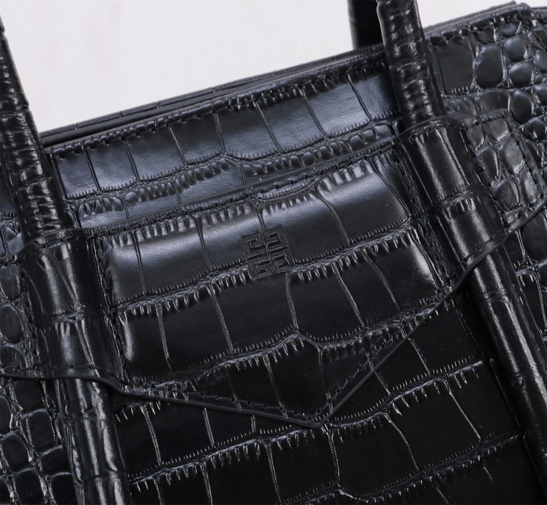 Efficient Givenchy Top Handle Bags 71695