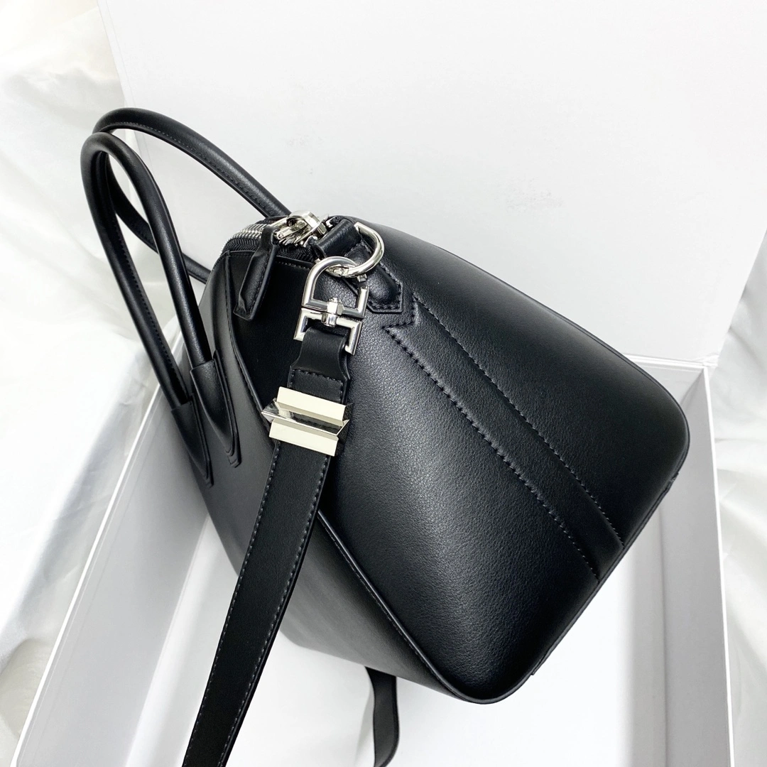 Lightweight Givenchy Top Handle Bags 71846