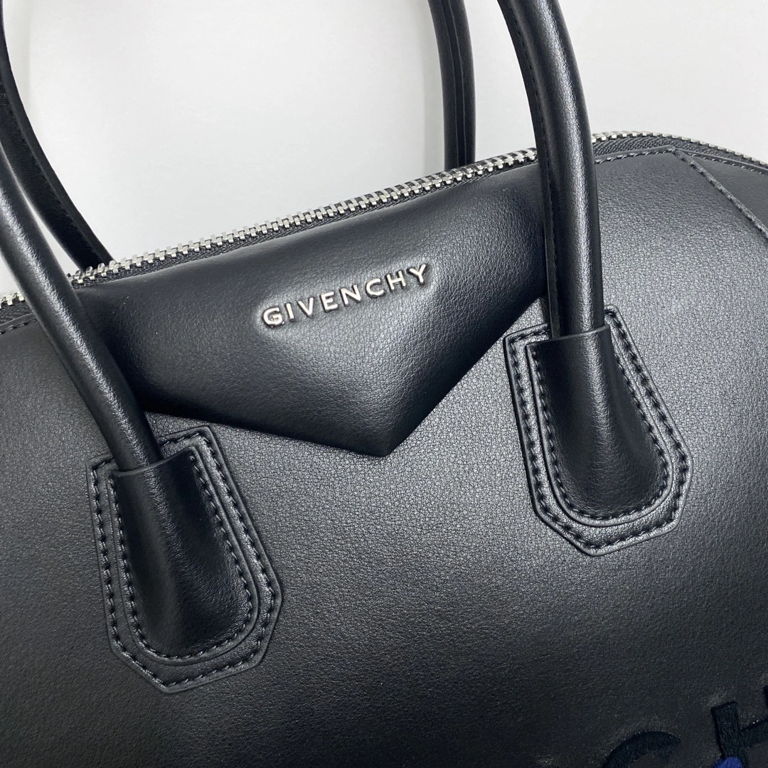 Lightweight Givenchy Top Handle Bags 71846