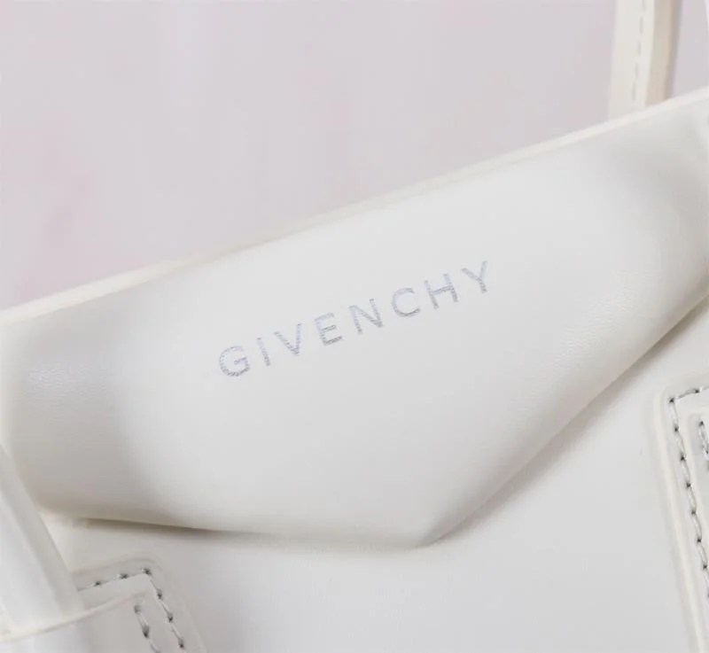 UrbanStyle Givenchy Top Handle Bags 44879