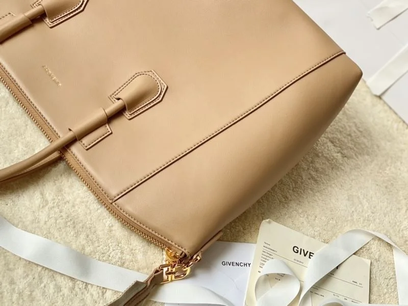 Givenchy Top Handle Bags FashionForward 44874