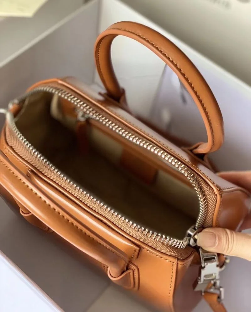 OdorResistant Givenchy Top Handle Bags 44915