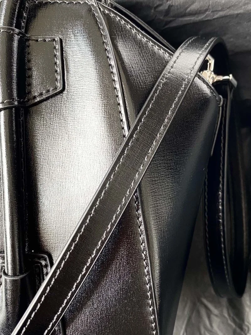 Effortless Givenchy Top Handle Bags 44865