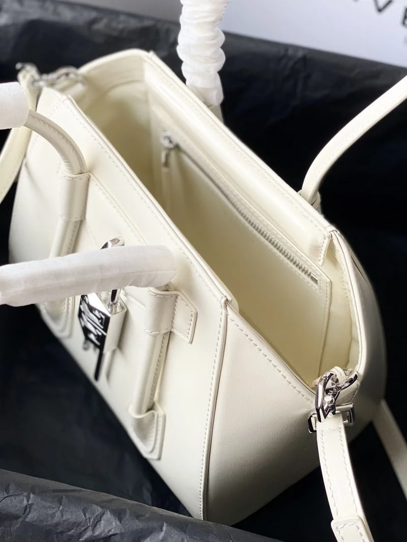 HighPerformance Givenchy Top Handle Bags 44914
