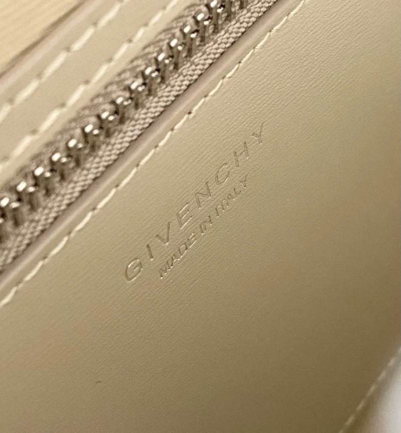 GoAnywhere Givenchy Top Handle Bags 44655