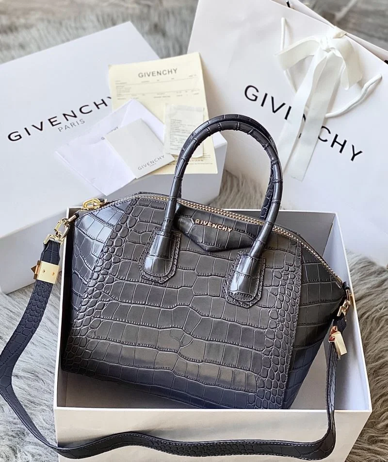 Timeless Givenchy Top Handle Bags 44653