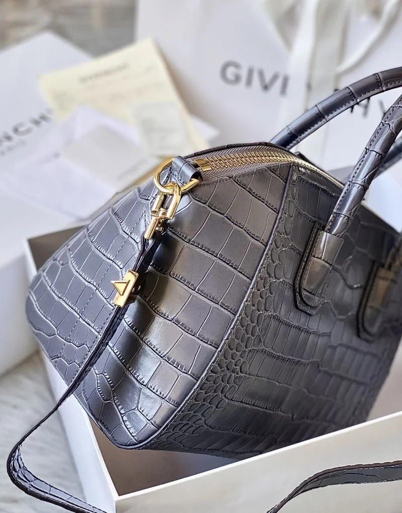 Timeless Givenchy Top Handle Bags 44653