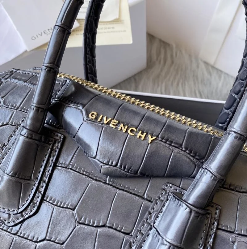 Timeless Givenchy Top Handle Bags 44653