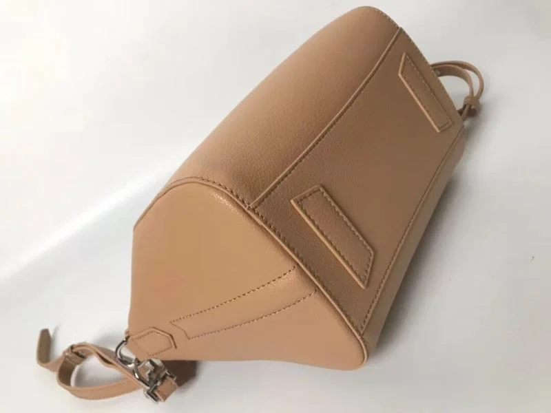 Breathable Givenchy Top Handle Bags 44642