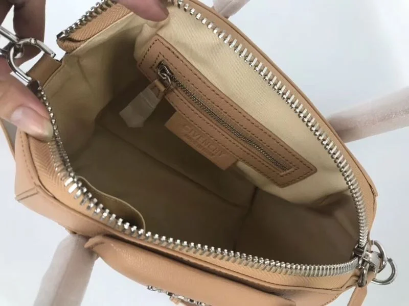 Breathable Givenchy Top Handle Bags 44642