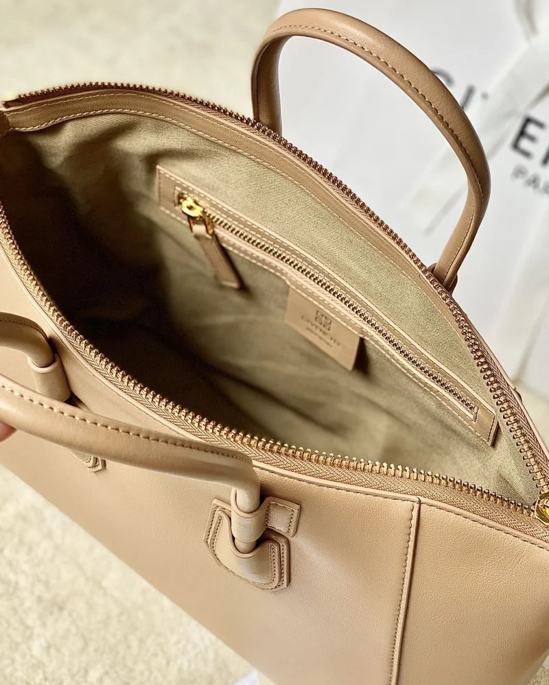 Trendy Givenchy Top Handle Bags 44636