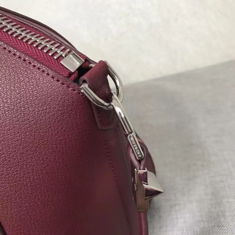 Supportive Givenchy Top Handle Bags 44631
