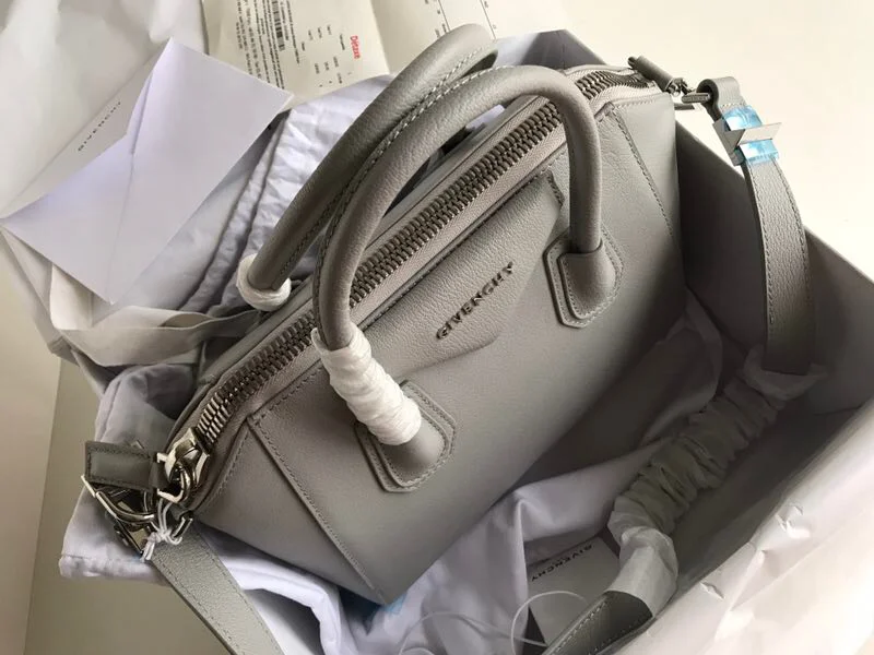 Givenchy Top Handle Bags Reliable 44624