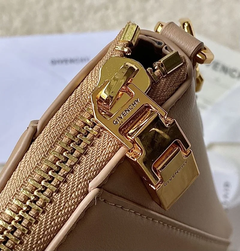 Givenchy Top Handle Bags Vibrant 44666