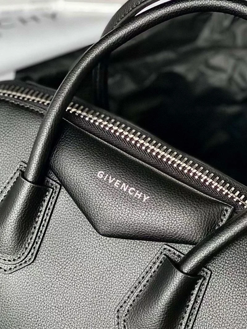 UrbanChic Givenchy Top Handle Bags 44610