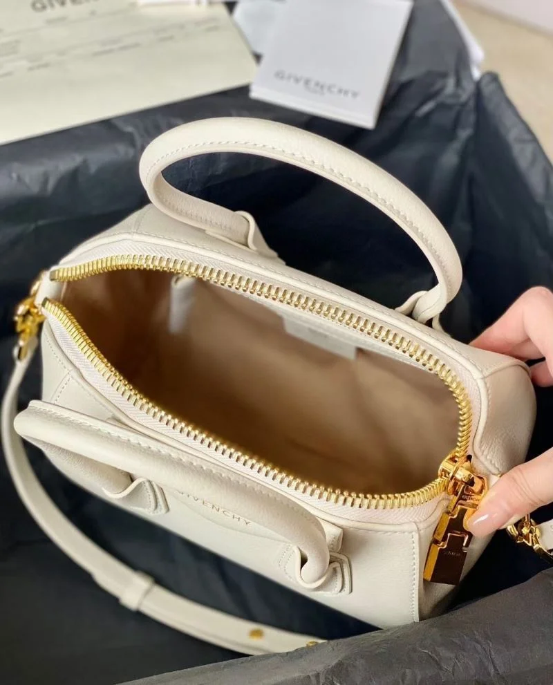 Givenchy Top Handle Bags HighQuality 44644