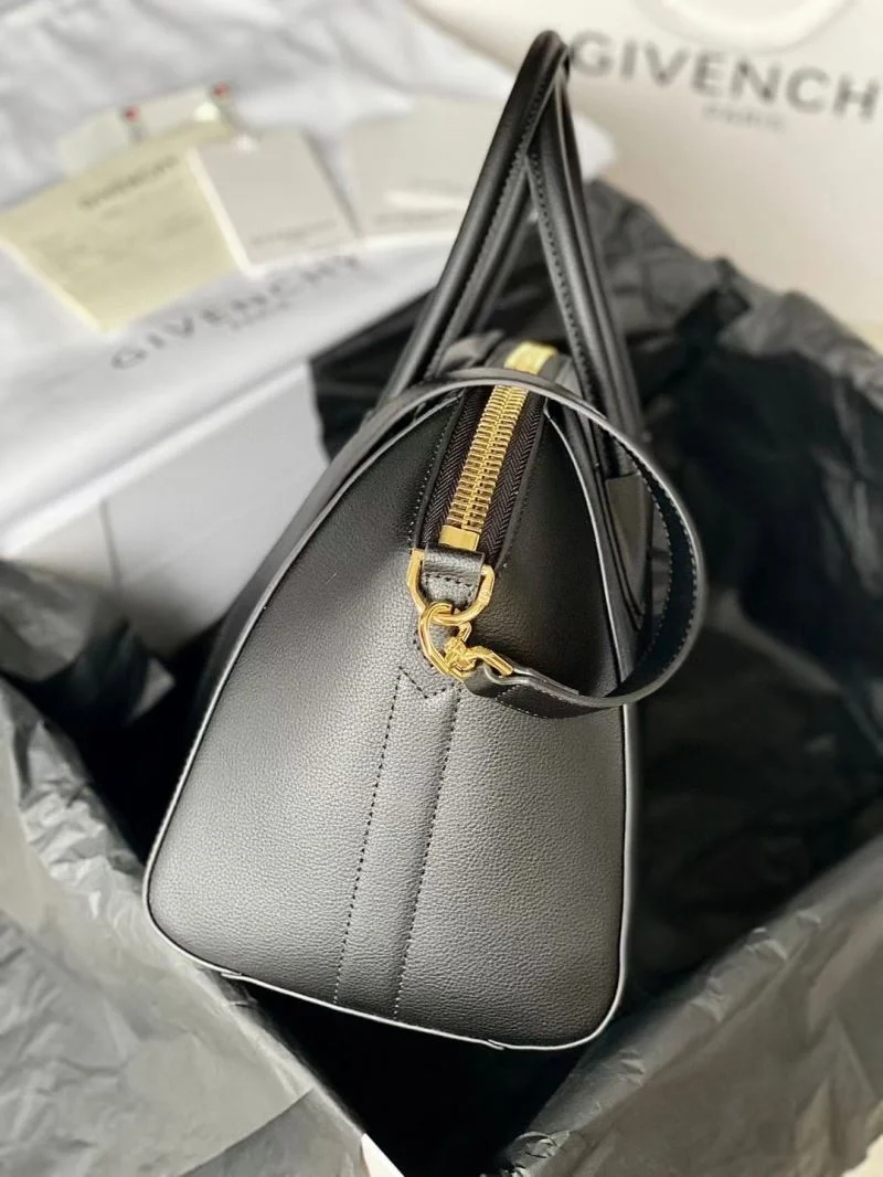 AllSeason Givenchy Top Handle Bags 44603