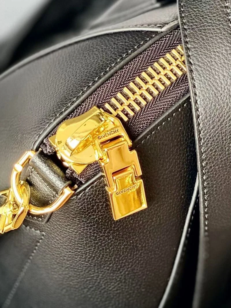 AllSeason Givenchy Top Handle Bags 44603