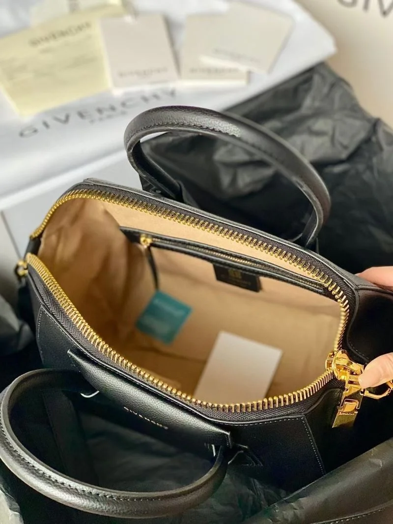 AllSeason Givenchy Top Handle Bags 44603