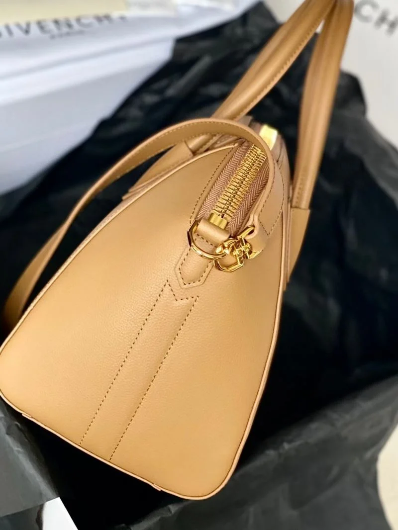 SmoothTexture Givenchy Top Handle Bags 44667
