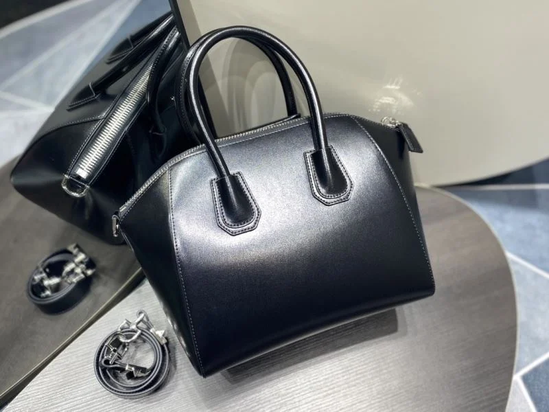 Breathable Givenchy Top Handle Bags 44576