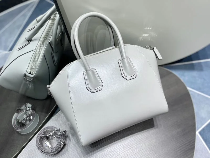 Supportive Givenchy Top Handle Bags 44541