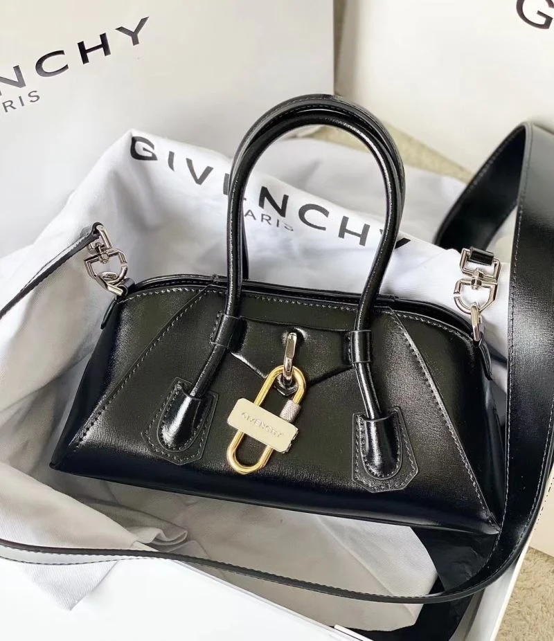 Stretchable Givenchy Top Handle Bags 44528