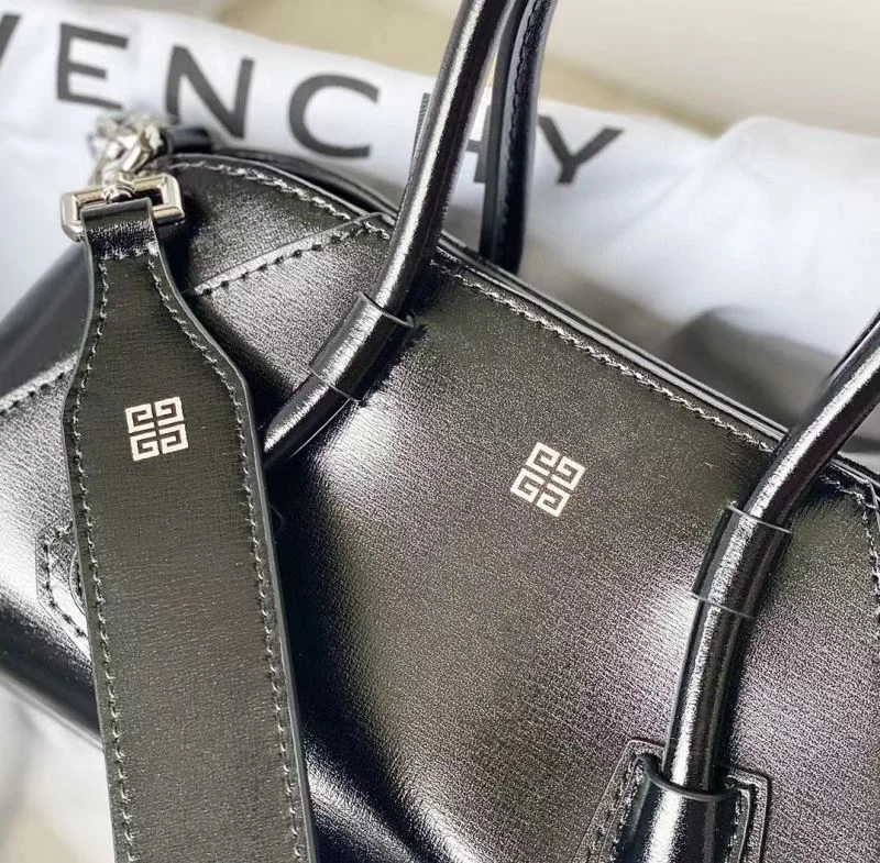 Stretchable Givenchy Top Handle Bags 44528