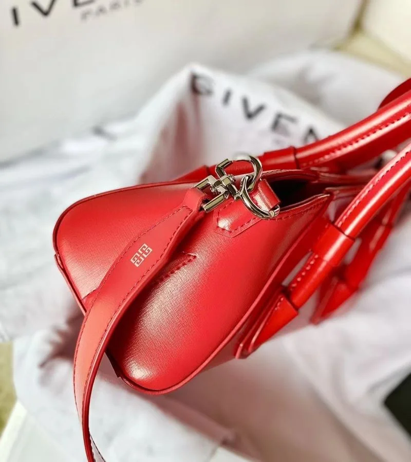 Breathable Givenchy Top Handle Bags 44520