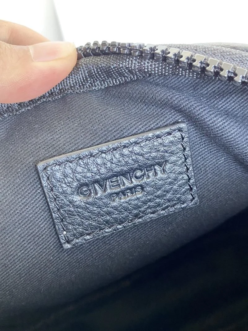 Givenchy Waist Chest Packs SoftTouch 44860