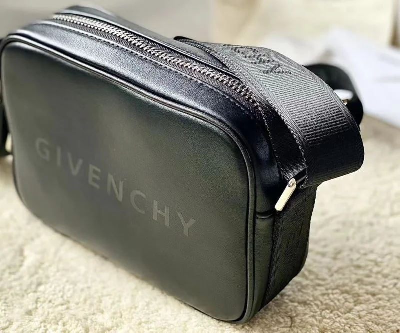 Givenchy Waist Chest Packs Durable 44850