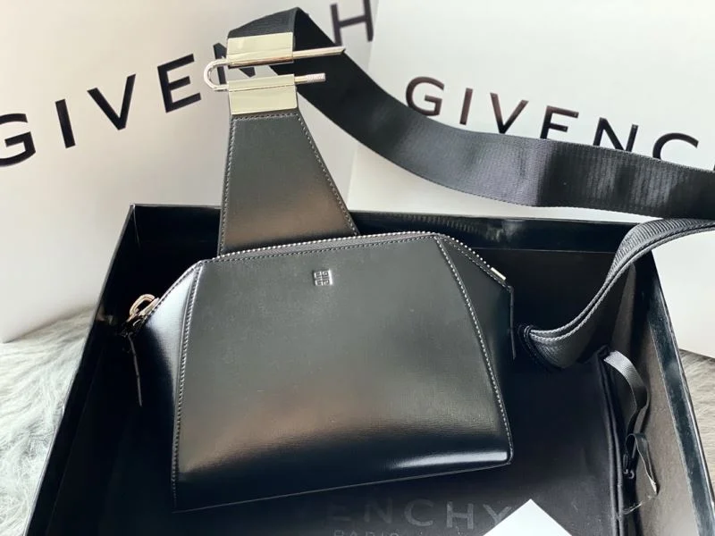 Givenchy Waist Chest Packs Affordable 44849