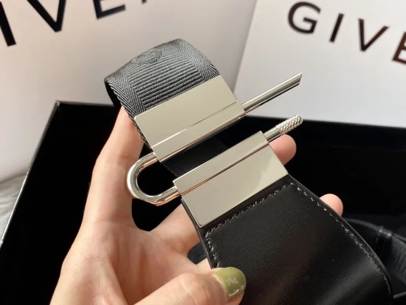 Givenchy Waist Chest Packs Affordable 44849