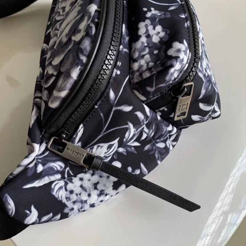 Givenchy Waist Chest Packs Compact 44593