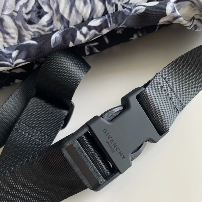 Givenchy Waist Chest Packs Compact 44593
