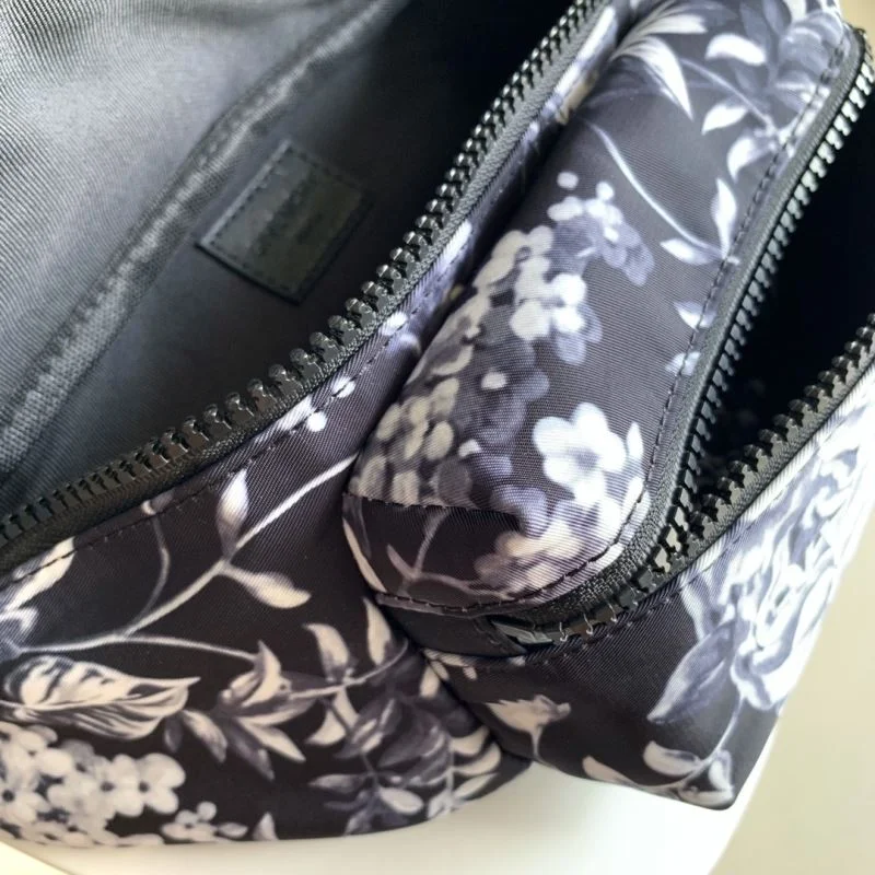Givenchy Waist Chest Packs Compact 44593