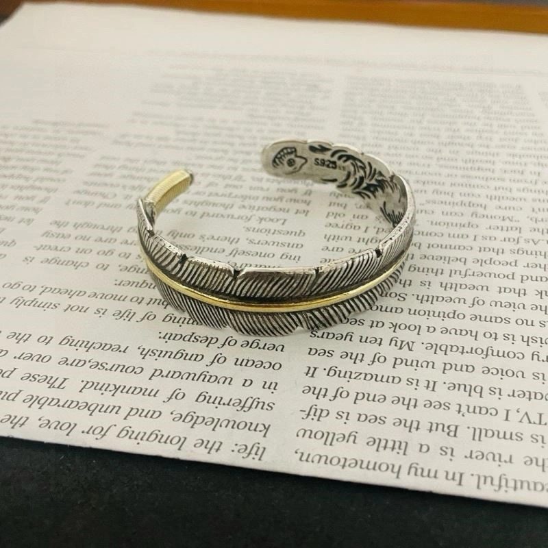 Lightweight Goros Bracelets 210751