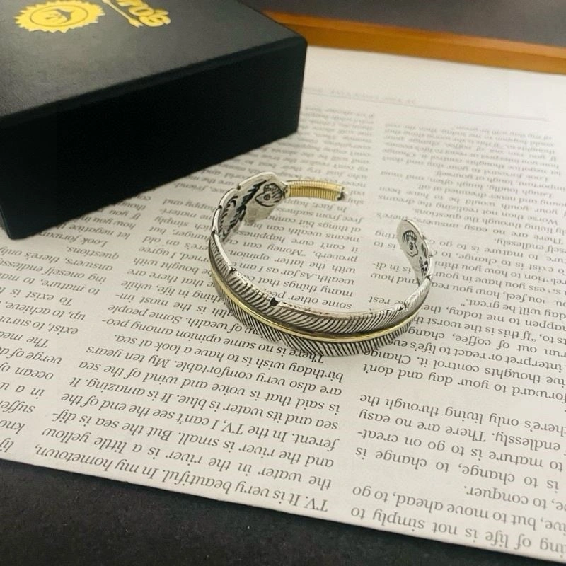 Lightweight Goros Bracelets 210751