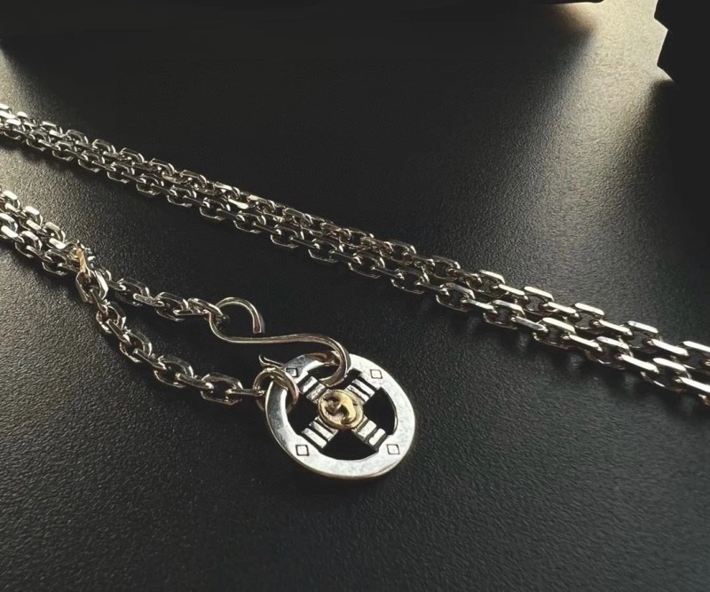 Breathable Goros Necklaces 207988