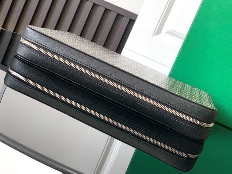 Flexible Goyard Briefcases 62235