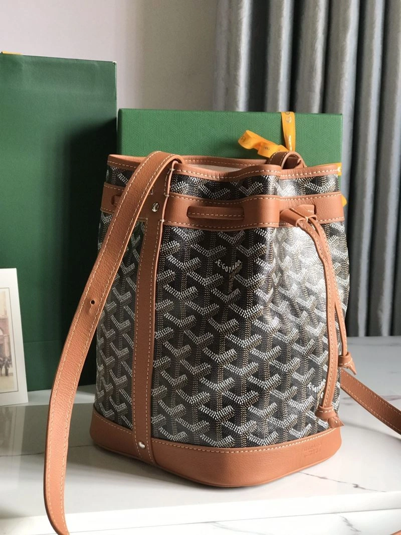 Contemporary Goyard Bucket Bags 59239