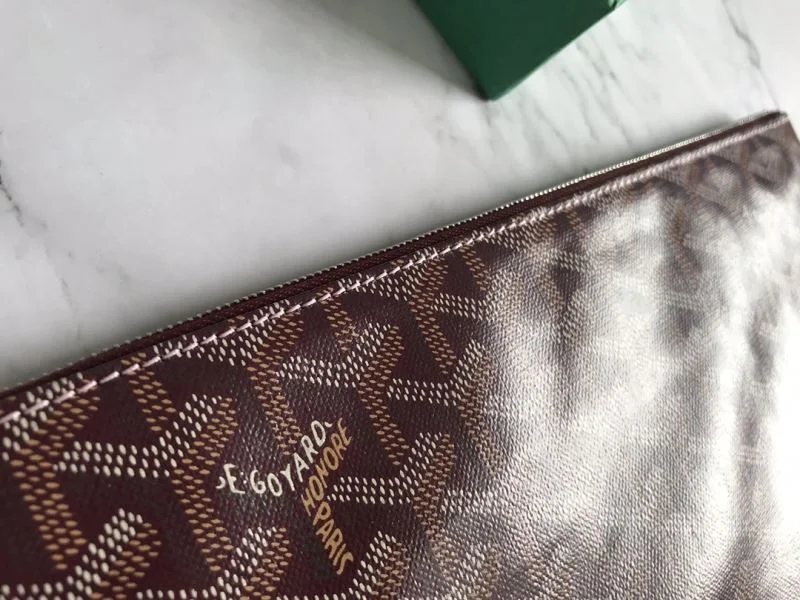 WaterResistant Goyard Clutch Bags 37671